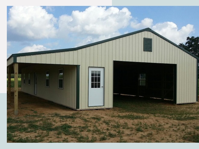 Строительство конюшен в Кирове-Чепецке