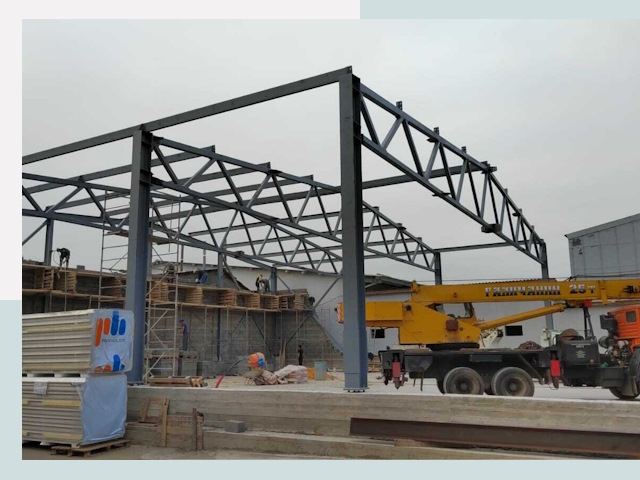 Строительство цехов в Кирове-Чепецке