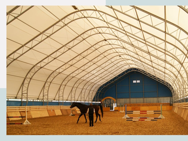 Строительство конных манежей в Кирове-Чепецке