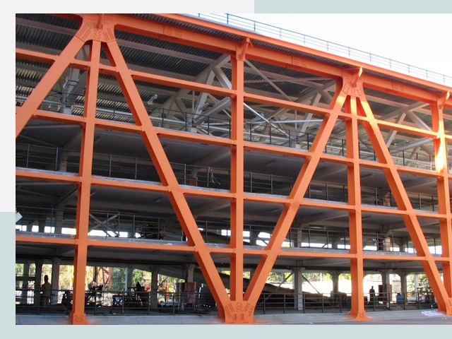 Многоуровневые паркинги в Кирово-Чепецк от 652 руб.