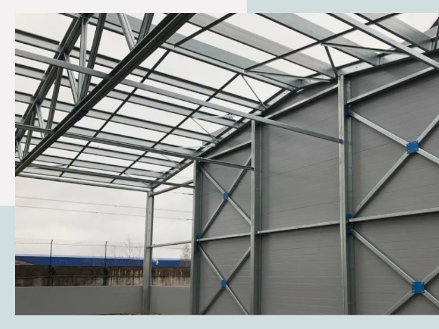 Каркасные ангары от СтальСтрой-Крв по цене от 652 руб.
