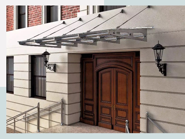 Металлические козырьки от 652 руб. в Кирове-Чепецке