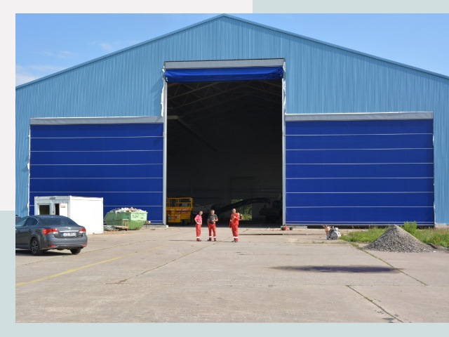 Ангарные ворота в Кирово-Чепецк от СтальСтрой-Крв по цене 652 руб.