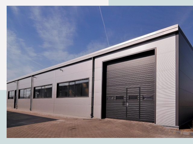 Быстровозводимые склады от СтальСтрой-Крв по цене 652 руб.